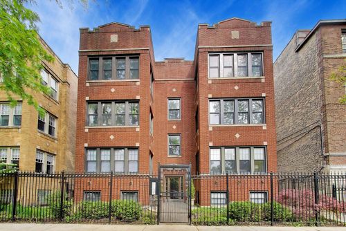 2-7311 N Honore St, Chicago, IL, 60626-1793 | Card Image