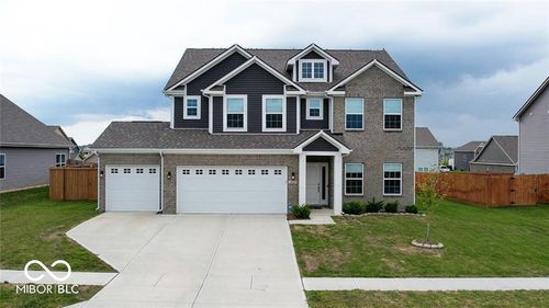 1022 Long Stand Dr, Greenwood, IN, 46143-3827 | Card Image
