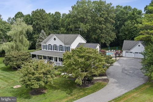 925 Sunset Valley Dr, SYKESVILLE, MD, 21784-5832 | Card Image