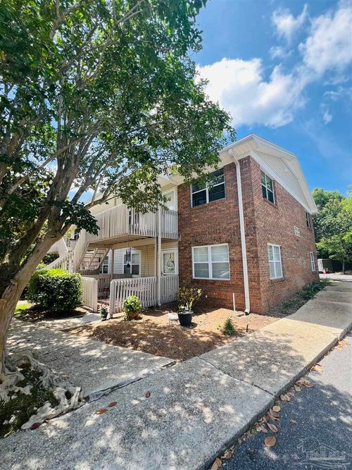 apt-207-1100 Shoreline Dr, Gulf Breeze, FL, 32561-4734 | Card Image