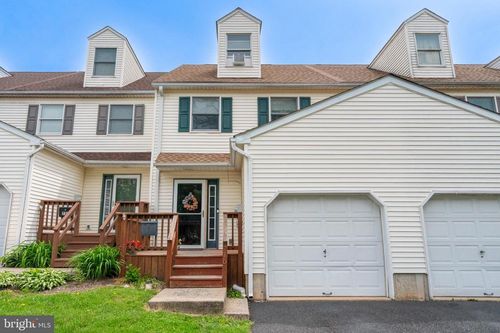 716 Cedar Ct, RED HILL, PA, 18076-1363 | Card Image