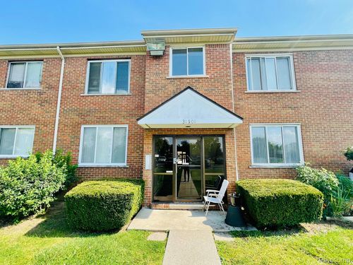 apt-24-31801 Kelly Rd, Fraser, MI, 48026-2403 | Card Image