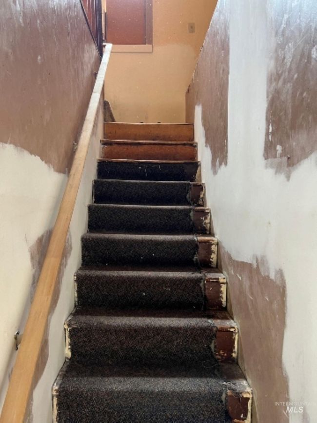 View of stairway | Image 8