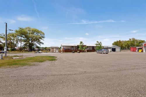 19556 Highway 314, Belen, NM, 87002-6379 | Card Image