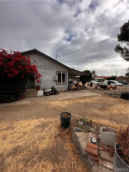1701 Pennsylvania Ave, Colton, CA, 92324-1446 | Card Image