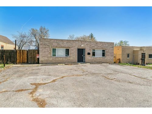 1050 S Quitman St, Denver, CO, 80219-3204 | Card Image