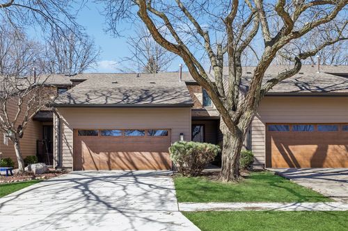 4817 Cedar Dr, West Des Moines, IA, 50266-4954 | Card Image