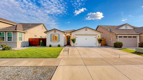1710 Dolomite Dr, Los Banos, CA, 93635-8307 | Card Image