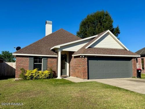 106 Country Mile Dr, Youngsville, LA, 70592-5756 | Card Image