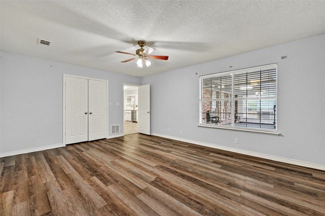 2107 Meadows Cir, House other with 3 bedrooms, 2 bathrooms and null parking in Sherman TX | Image 16