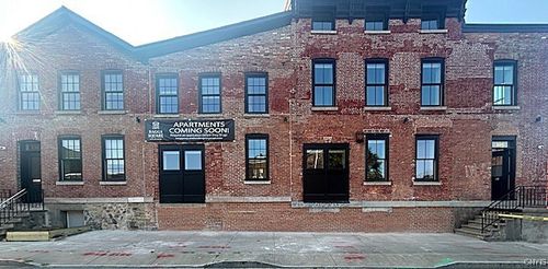 1-106 Hotel St, Utica, NY, 13502-3555 | Card Image