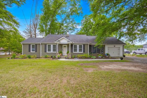 698 Pumpkintown Highway, Pickens, SC, 29671 | Card Image
