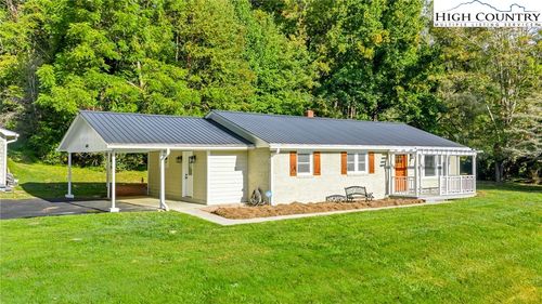 608 Mountain Ave, West Jefferson, NC, 28694-8901 | Card Image