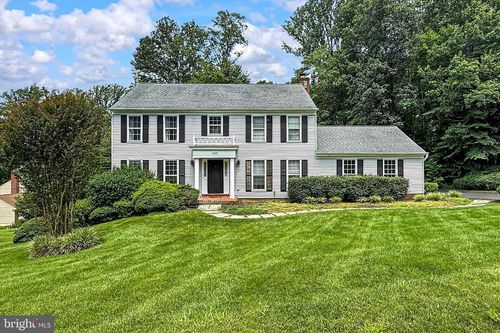 11620 Havenner Rd, FAIRFAX STATION, VA, 22039-1223 | Card Image