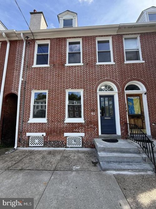 2-116 E Broad St, Burlington, NJ, 08016-1605 | Card Image