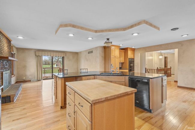 873 E 300 N. Street, House other with 3 bedrooms, 3 bathrooms and null parking in Laporte IN | Image 8