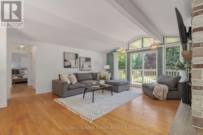 953026 7 Th Line Ehs, House other with 4 bedrooms, 2 bathrooms and 12 parking in Mono ON | Image 10
