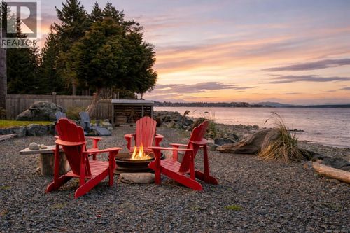 4123 Island Highway S, Campbell River, BC, V9H1E9 | Card Image