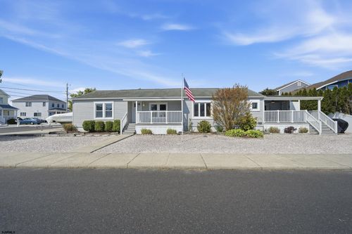 1319 Vardon Rd, Brigantine, NJ, 08203-2731 | Card Image