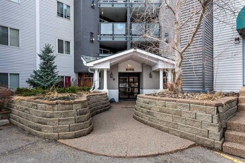 119-10 Sierra Morena Mews Sw, Calgary, AB, T3H3K5 | Card Image