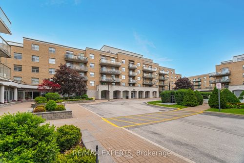 313-2504 Rutherford Rd, Vaughan, ON, L4K5N5 | Card Image