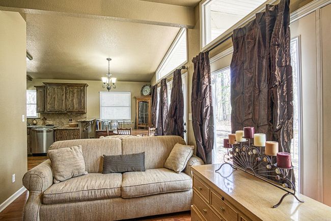 1 Valls Cir, House other with 2 bedrooms, 2 bathrooms and null parking in Hot Springs Village AR | Image 8
