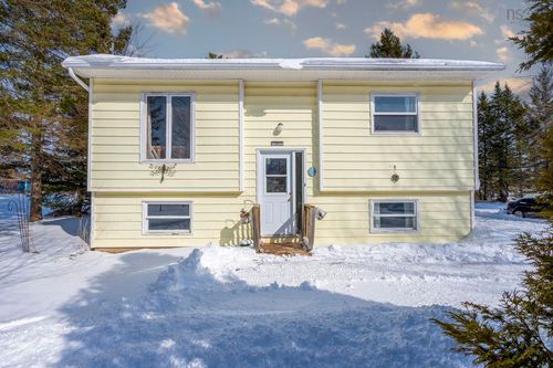1394 Park Rd, Kingston, NS, B0P1R0 | Card Image
