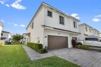 10930 - 10930 Sw 235th St, Townhouse with 3 bedrooms, 2 bathrooms and null parking in Homestead FL | Image 2