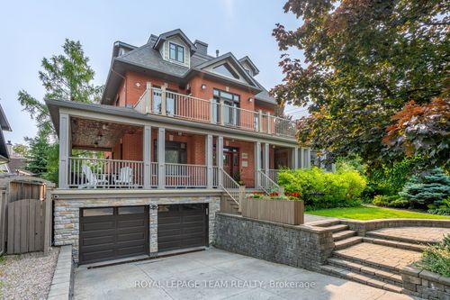 483 Golden Avenue, Carlingwood - Westboro and Area, ON, K2A2E4 | Card Image