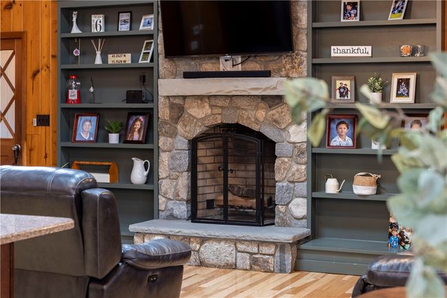 1 Castle Way, House other with 3 bedrooms, 2 bathrooms and 6 parking in Westerly RI | Image 13