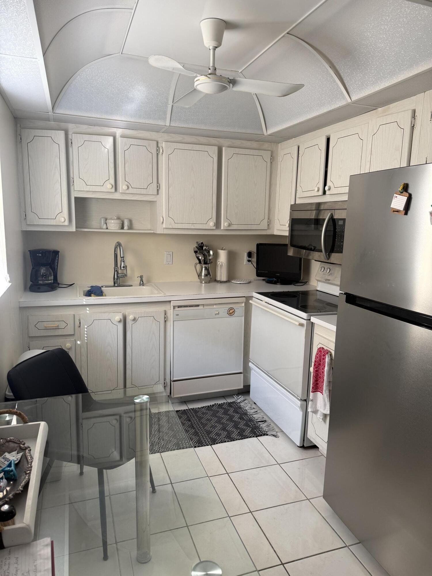Residential Lease in Delray Beach 5