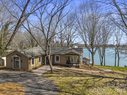 4448 Hill St, Sherrills Ford, NC, 28673-9372 | Card Image