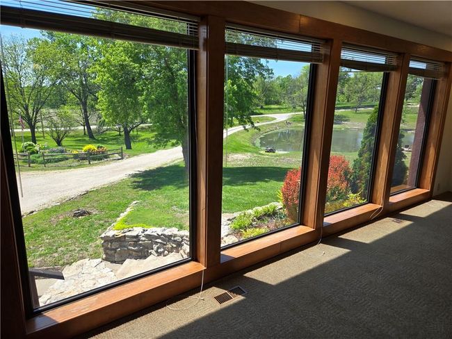33295 Bethel Church Rd, House other with 3 bedrooms, 3 bathrooms and null parking in Osawatomie KS | Image 15