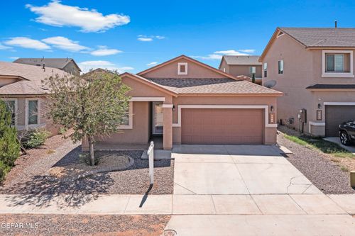 7112 N Skies Ln, El Paso, TX, 79934-3426 | Card Image