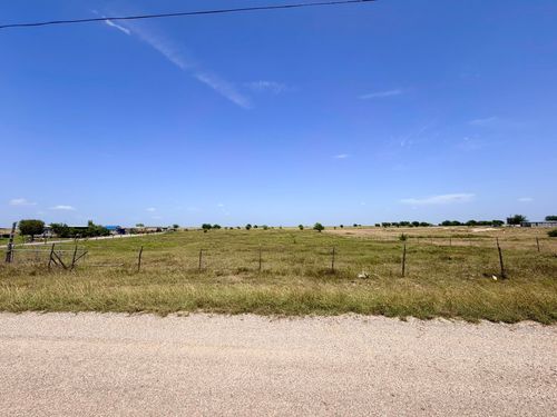 0 Cr 212a, Bertram, TX, 78605 | Card Image