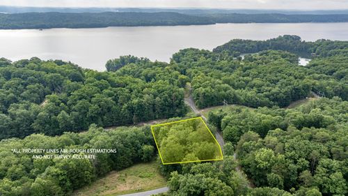 165 Maple Dr, Spring City, TN, 37381 | Card Image