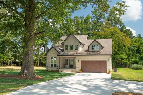 1204 Spring Creek Rd, East Ridge, TN, 37412-3916 | Card Image