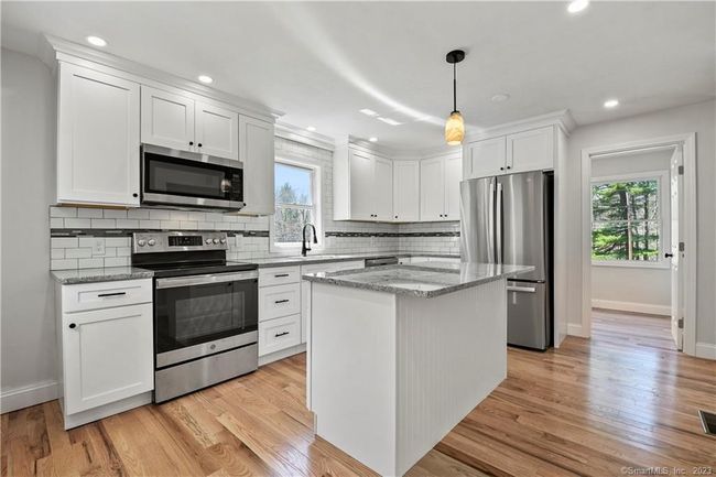25 Watson Rd, House other with 3 bedrooms, 2 bathrooms and 5 parking in Quinebaug CT | Image 4