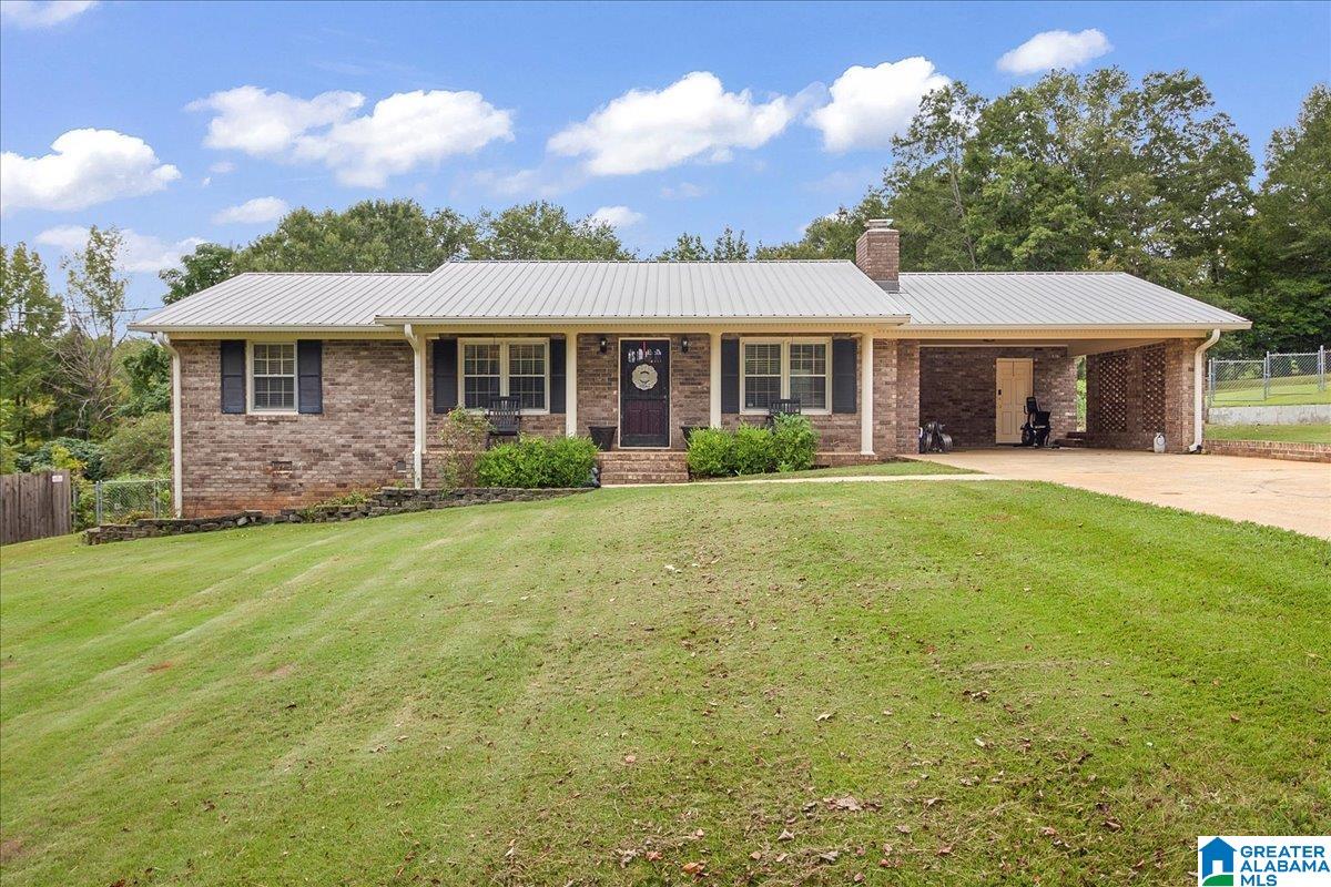 Locke Dr, Oxford, AL 36203