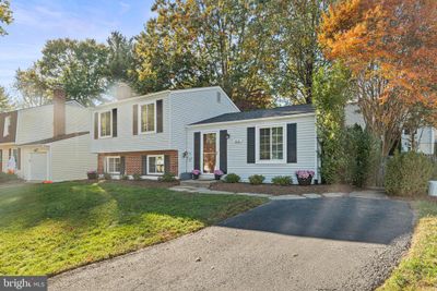 6110 Wilmington Drive, House other with 4 bedrooms, 2 bathrooms and null parking in BURKE VA | Image 3