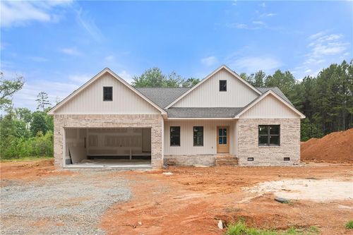 434 Potters Lndg, Denton, NC, 27239 | Card Image