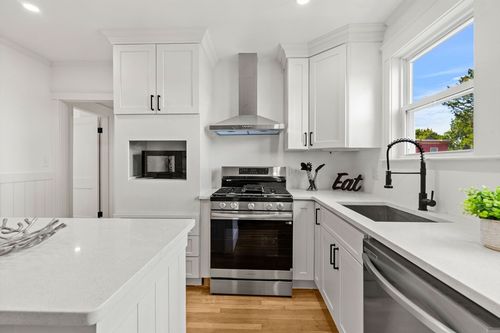 3c-4-6 View South Ave, Boston, MA, 02130-3931 | Card Image