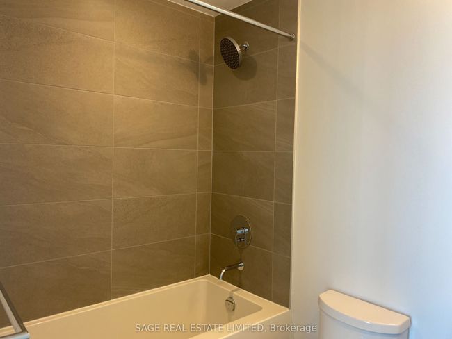 3210 - 5 Buttermill Ave, Condo with 2 bedrooms, 2 bathrooms and null parking in Vaughan ON | Image 24