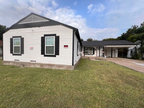 205 Ne 22nd St, Grand Prairie, TX, 75050-6112 | Card Image