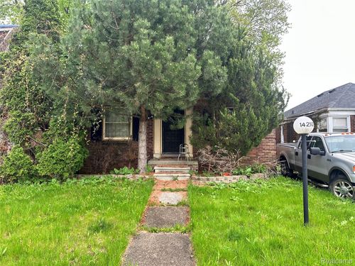 14210 Kilbourne Street, Detroit, MI, 48213 | Card Image