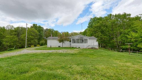 7312 Bowie Road, Cambridge, OH, 43725 | Card Image