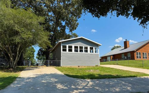 391 E Oak Shadows, Onalaska, TX, 77360-7388 | Card Image