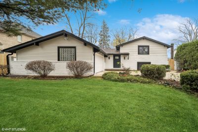 3201 Maple Leaf Drive, House other with 3 bedrooms, 2 bathrooms and 2 parking in Glenview IL | Image 1