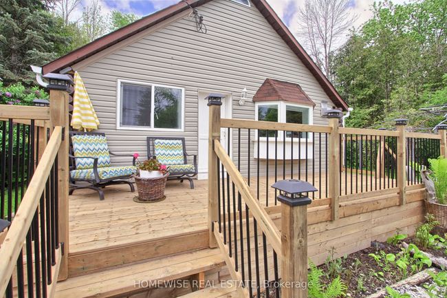 7785 Black River Rd, House other with 2 bedrooms, 1 bathrooms and 3 parking in Sutton West ON | Image 5
