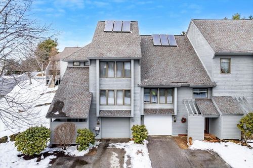 unit-47-5 Tsienneto Rd, Derry, NH, 03038-1551 | Card Image